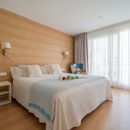 Hostal Menurka 休达德亚 外观 照片