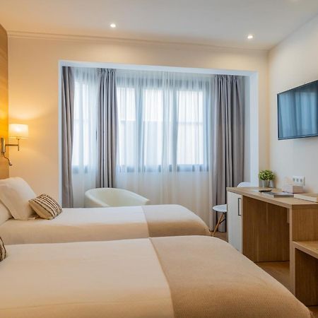 Hostal Menurka 休达德亚 外观 照片
