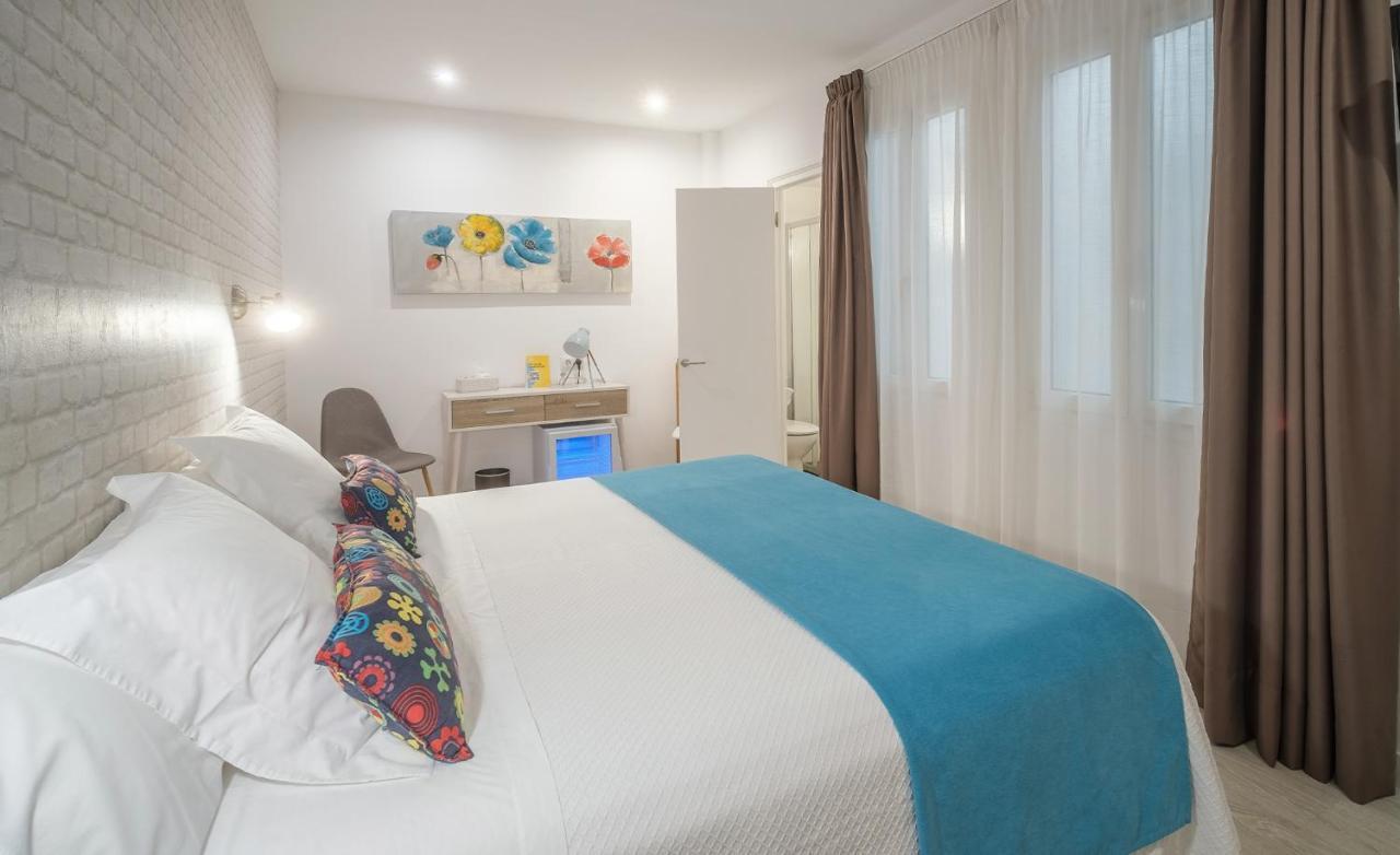 Hostal Menurka 休达德亚 外观 照片