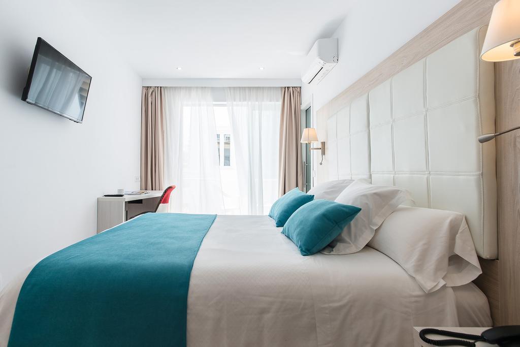 Hostal Menurka 休达德亚 外观 照片